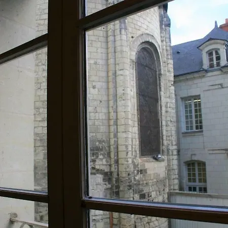 Le Palais A *